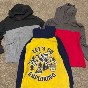 3T Hooded long sleeve t-shirts